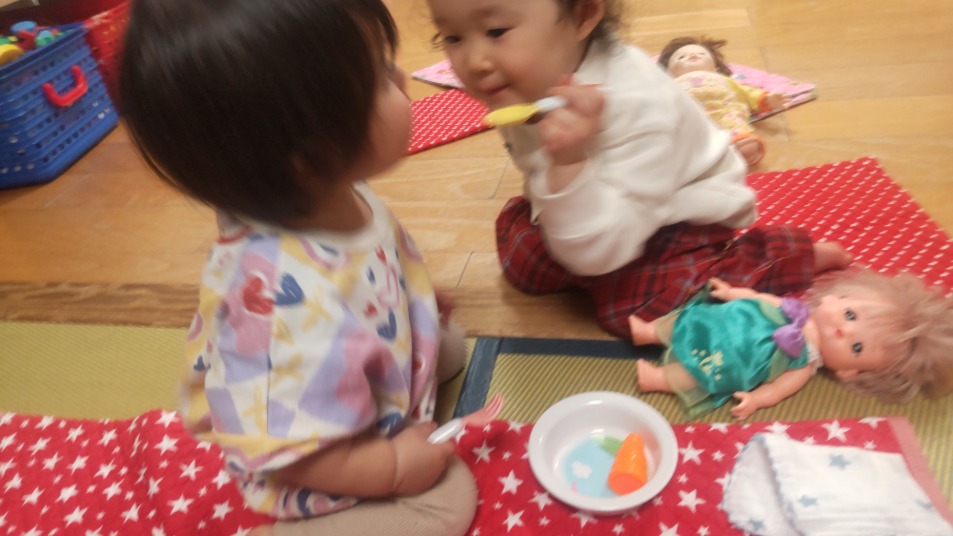 あむあむあそび