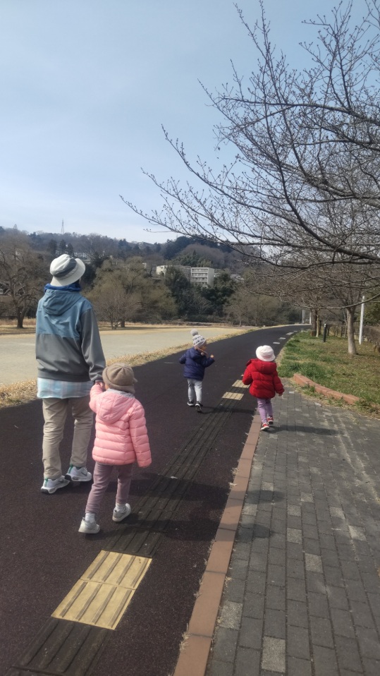 がんばってあるきましたよ